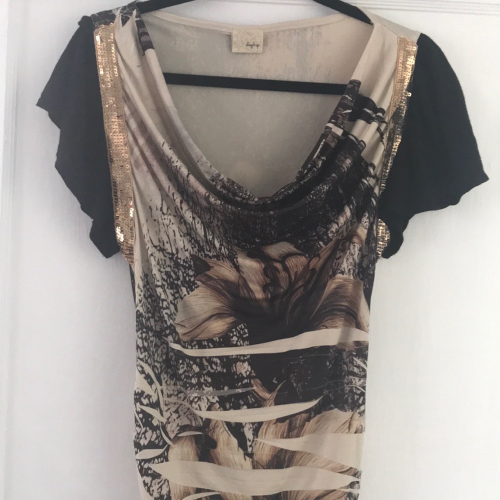 Day Trip shirt from the Buckle-M
